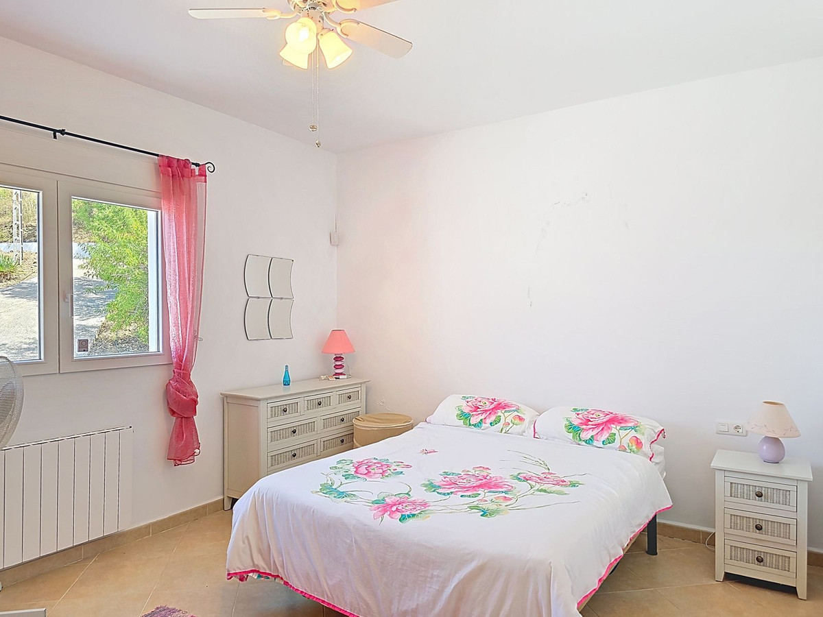 Huis te koop in Cómpeta | 4 slaapkamers H5035117