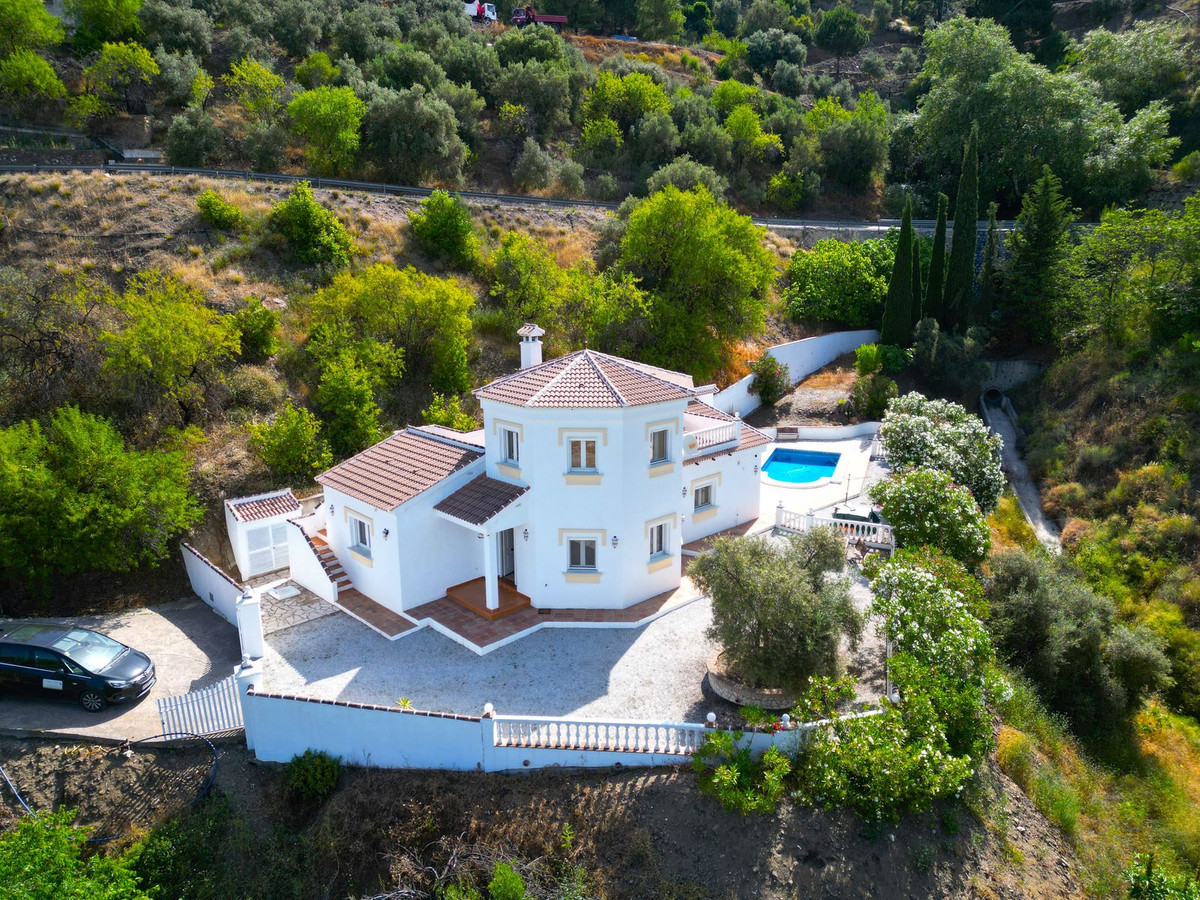 Huis te koop in Cómpeta | 4 slaapkamers H5035117