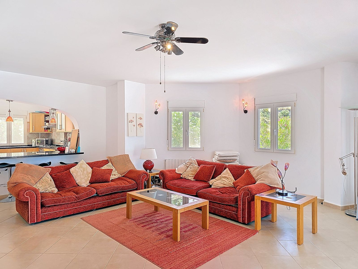 Huis te koop in Cómpeta | 4 slaapkamers H5035117