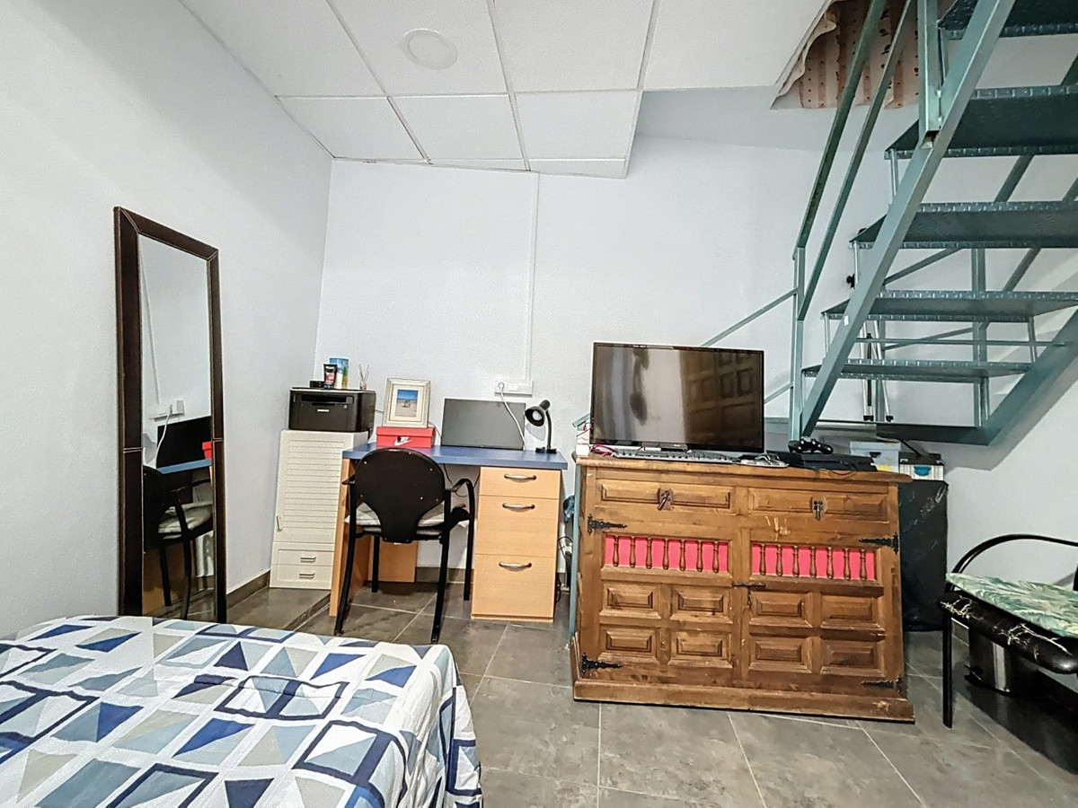 Huis te koop in Cómpeta | 5 slaapkamers H5047789