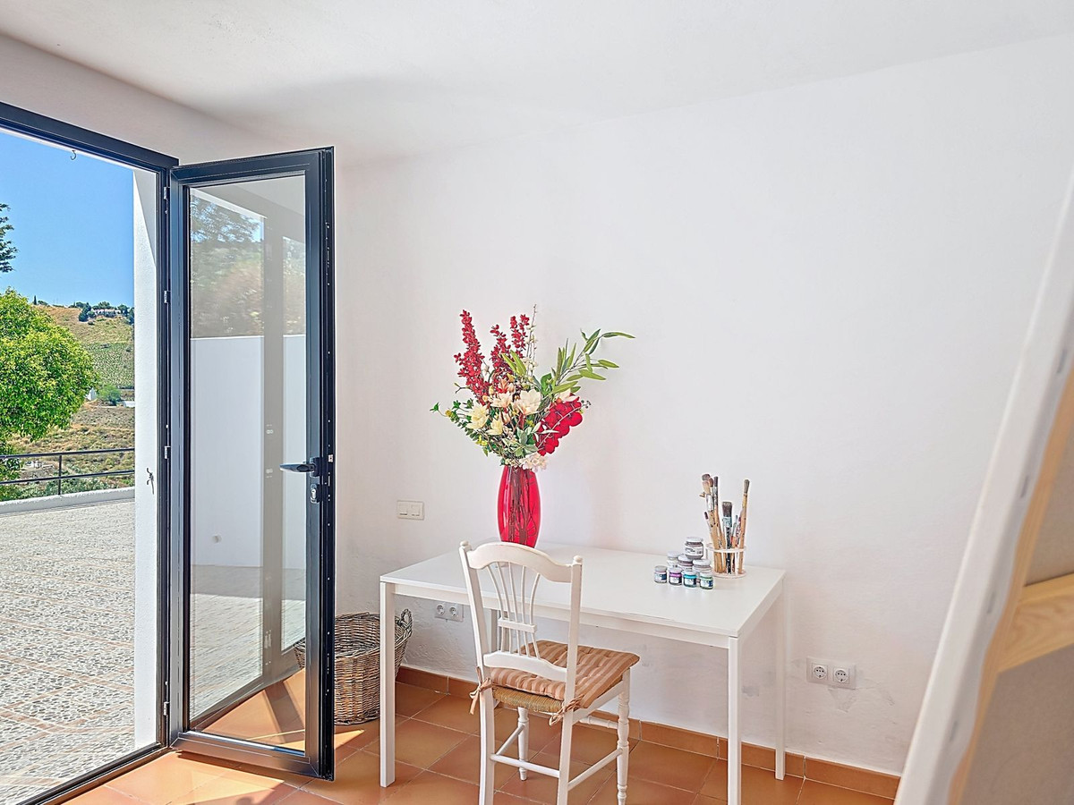 Huis te koop in Cómpeta | 4 slaapkamers H5058676