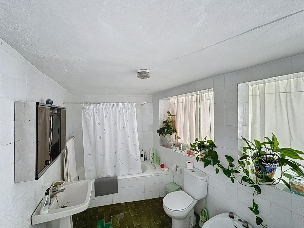 Huis te koop in Cómpeta | 5 slaapkamers H5072533