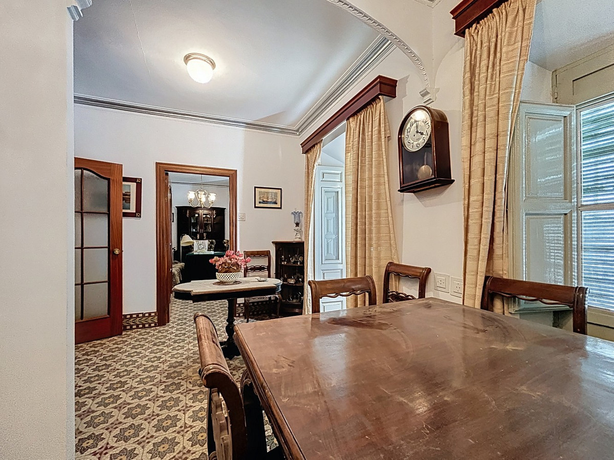 Huis te koop in Cómpeta | 8 slaapkamers H5164309