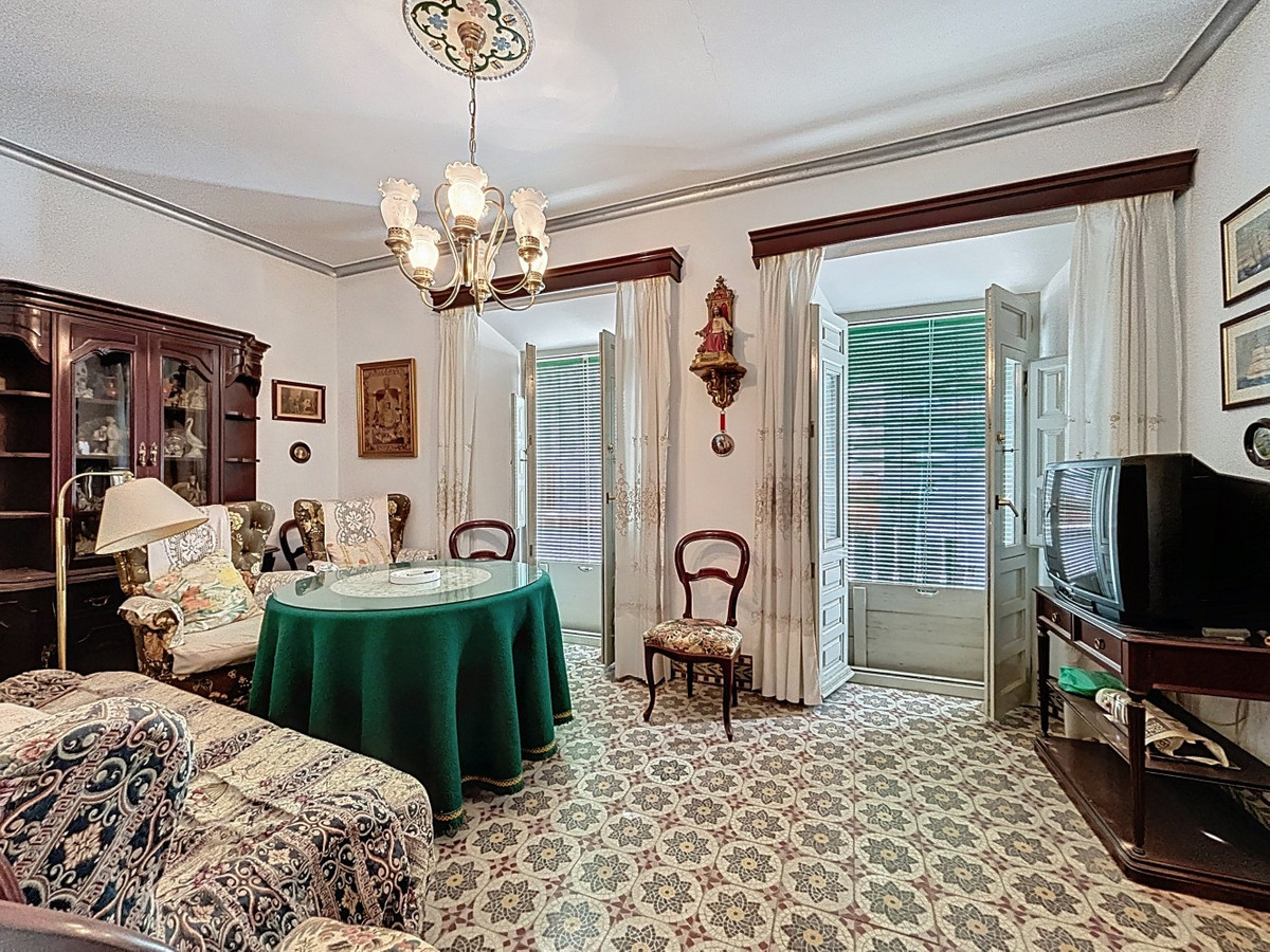 Huis te koop in Cómpeta | 8 slaapkamers H5164309