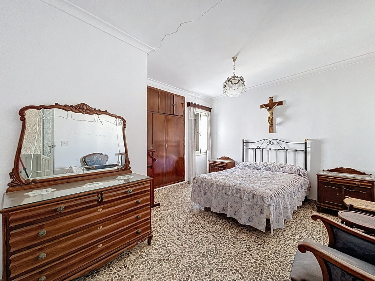 Huis te koop in Cómpeta | 8 slaapkamers H5164309