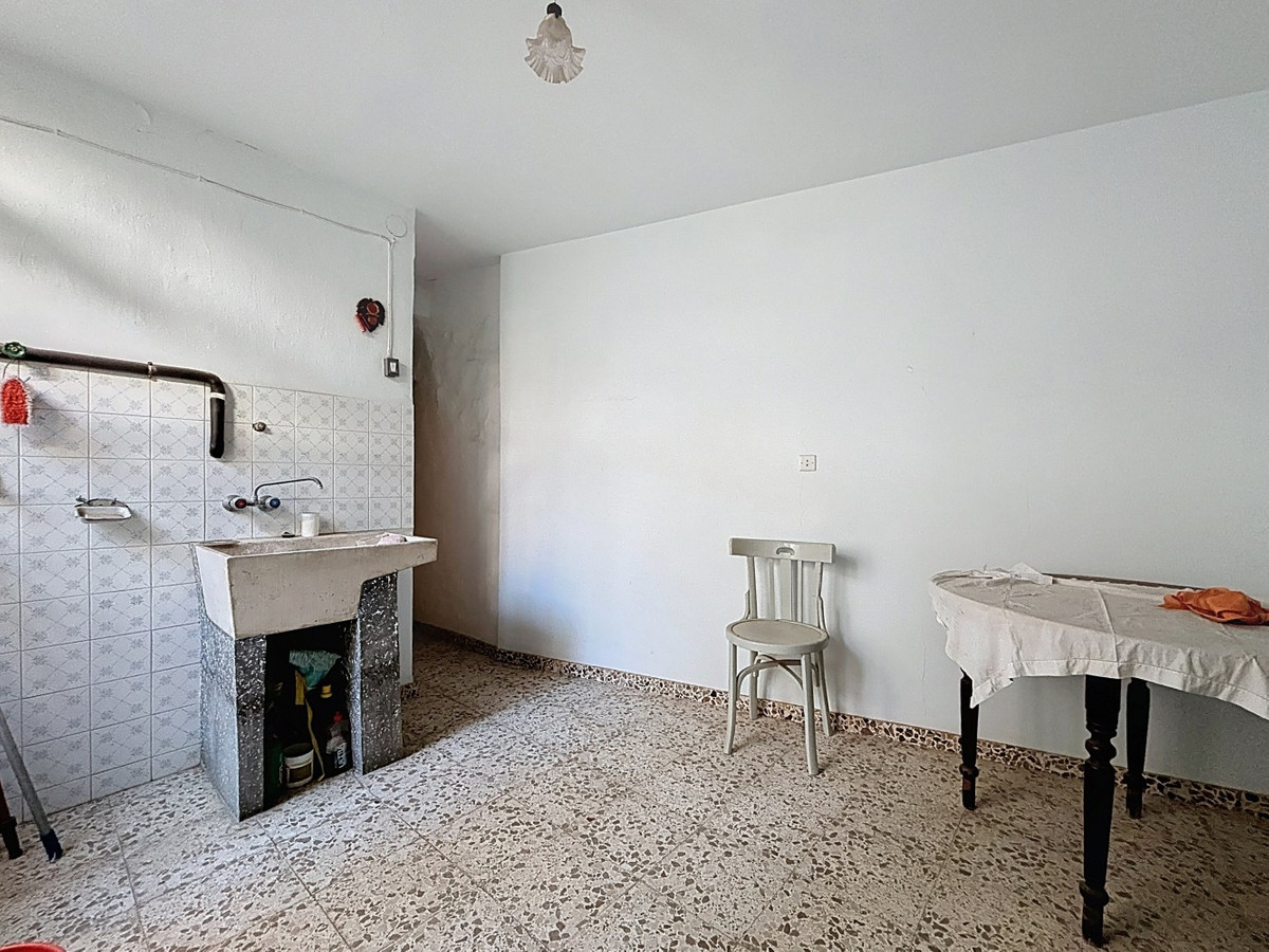 Huis te koop in Cómpeta | 8 slaapkamers H5164309