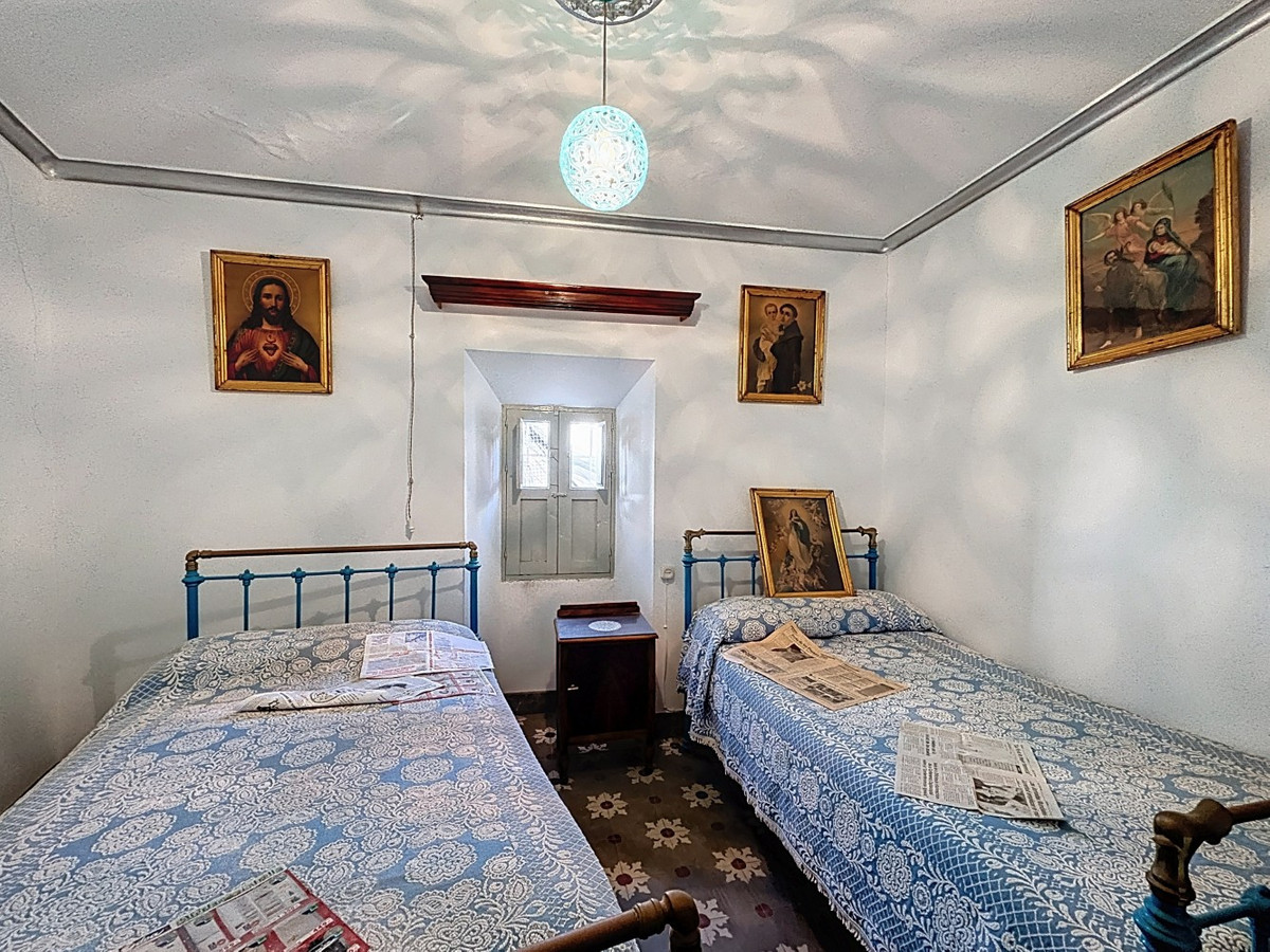 Huis te koop in Cómpeta | 8 slaapkamers H5164309