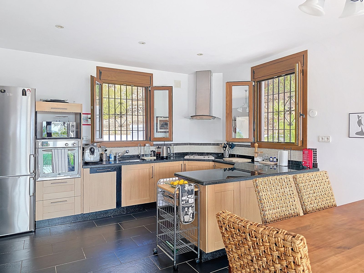 Huis te koop in Cómpeta | 4 slaapkamers H5164996