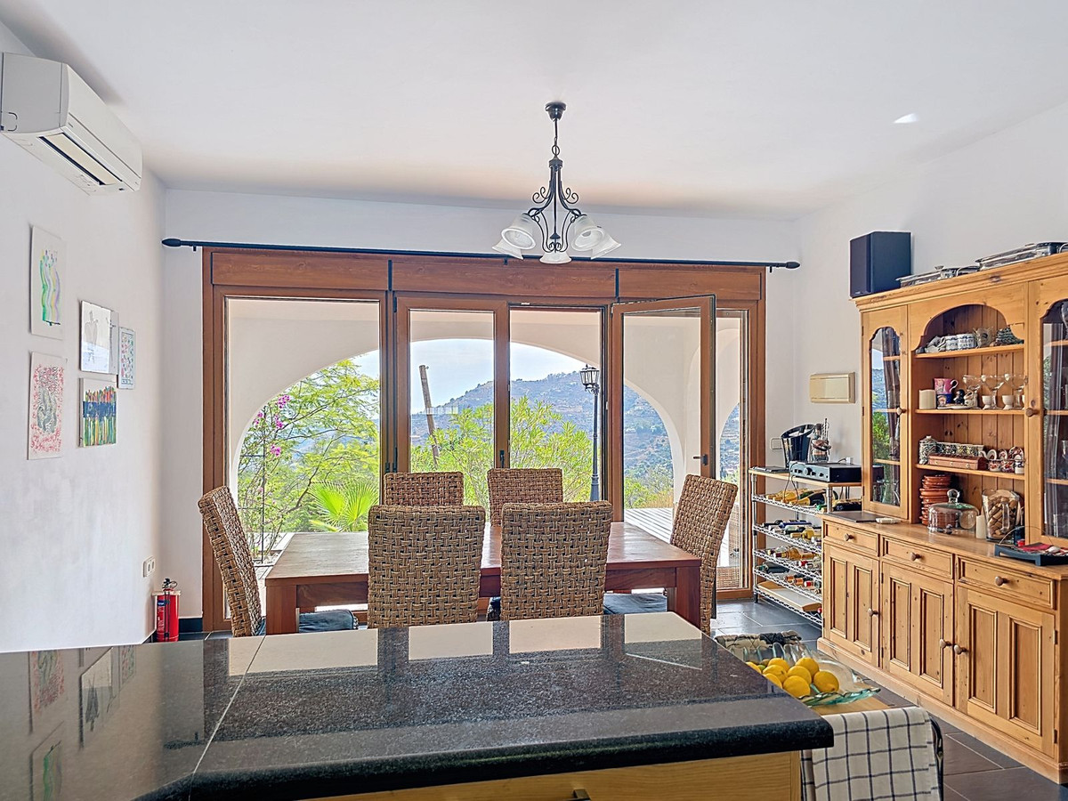 Huis te koop in Cómpeta | 4 slaapkamers H5164996