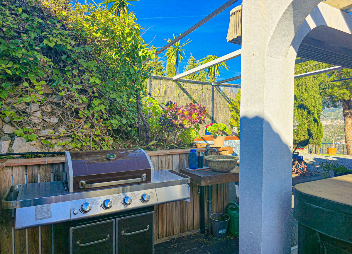 Property main view 39