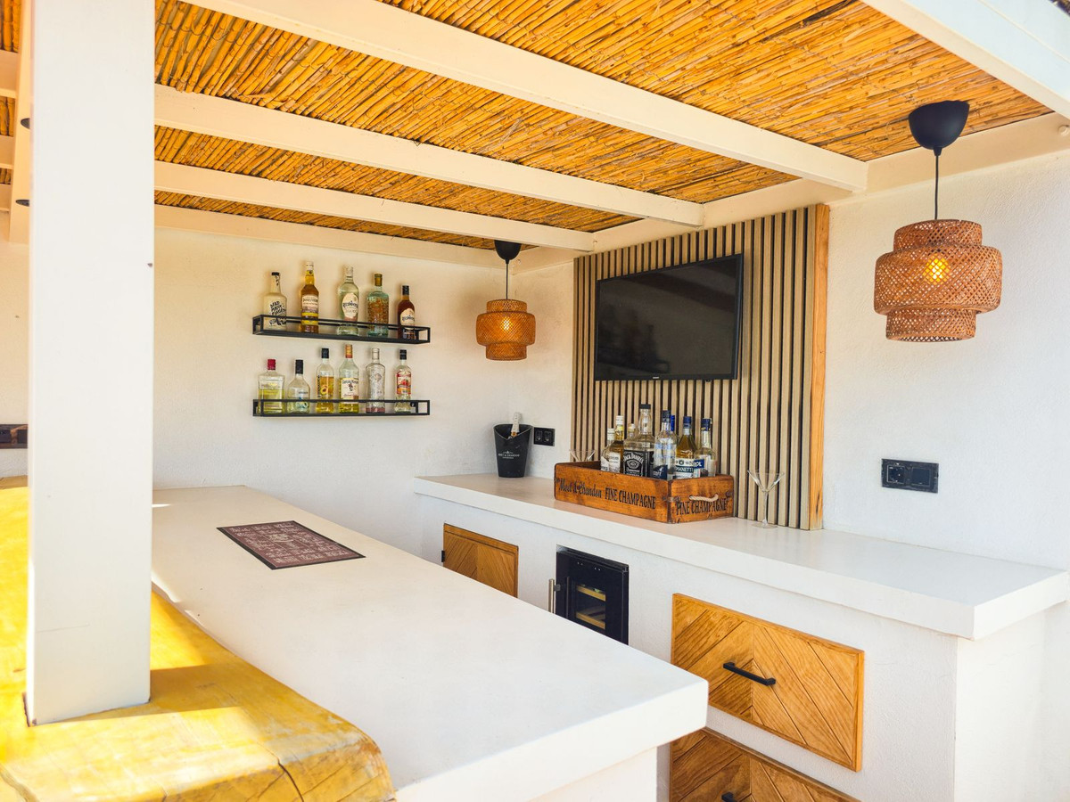 Property main view 44