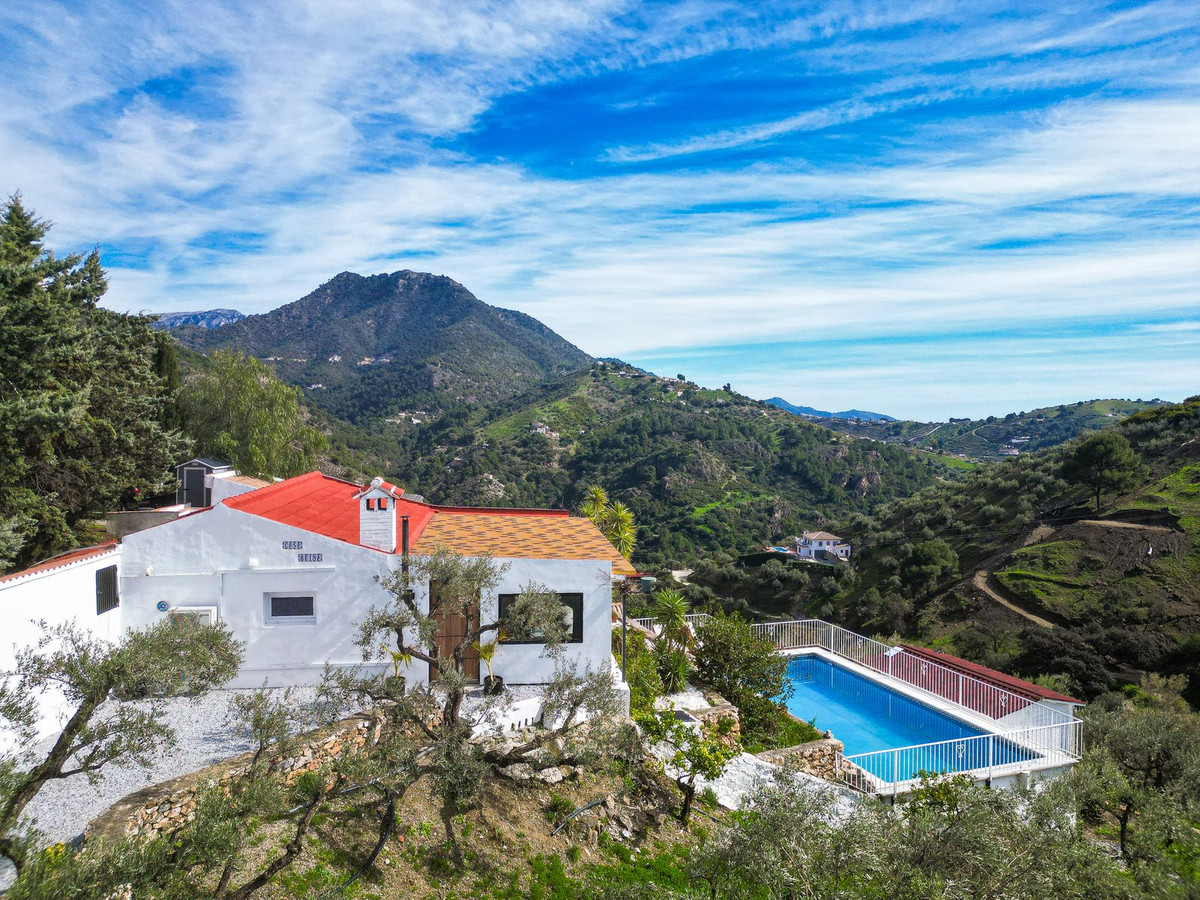 Property main view 54