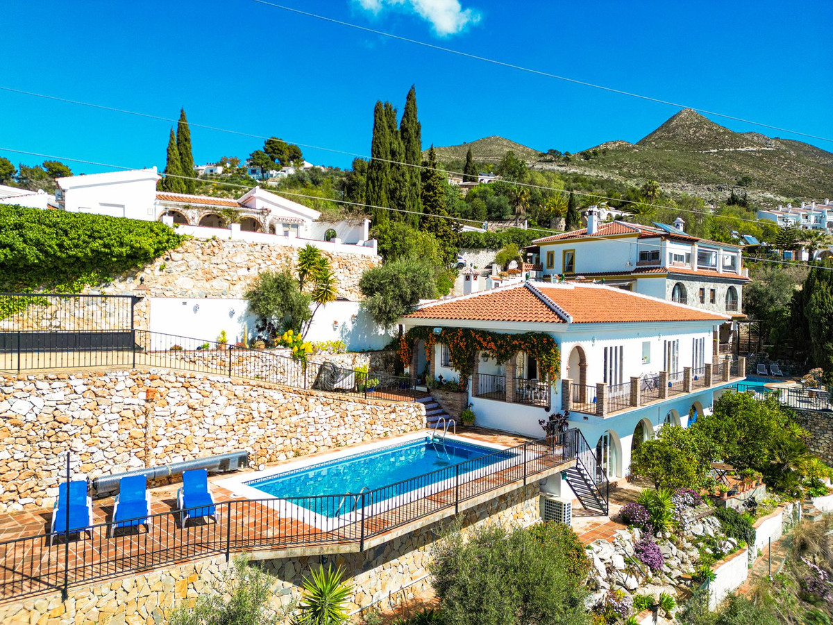 Huis te koop in Cómpeta | 5 slaapkamers H5321845