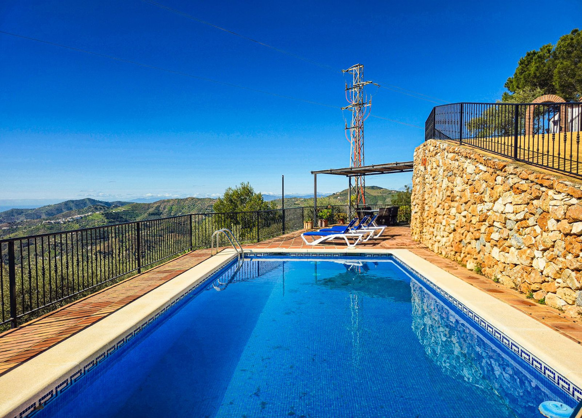 Huis te koop in Cómpeta | 5 slaapkamers H5321845