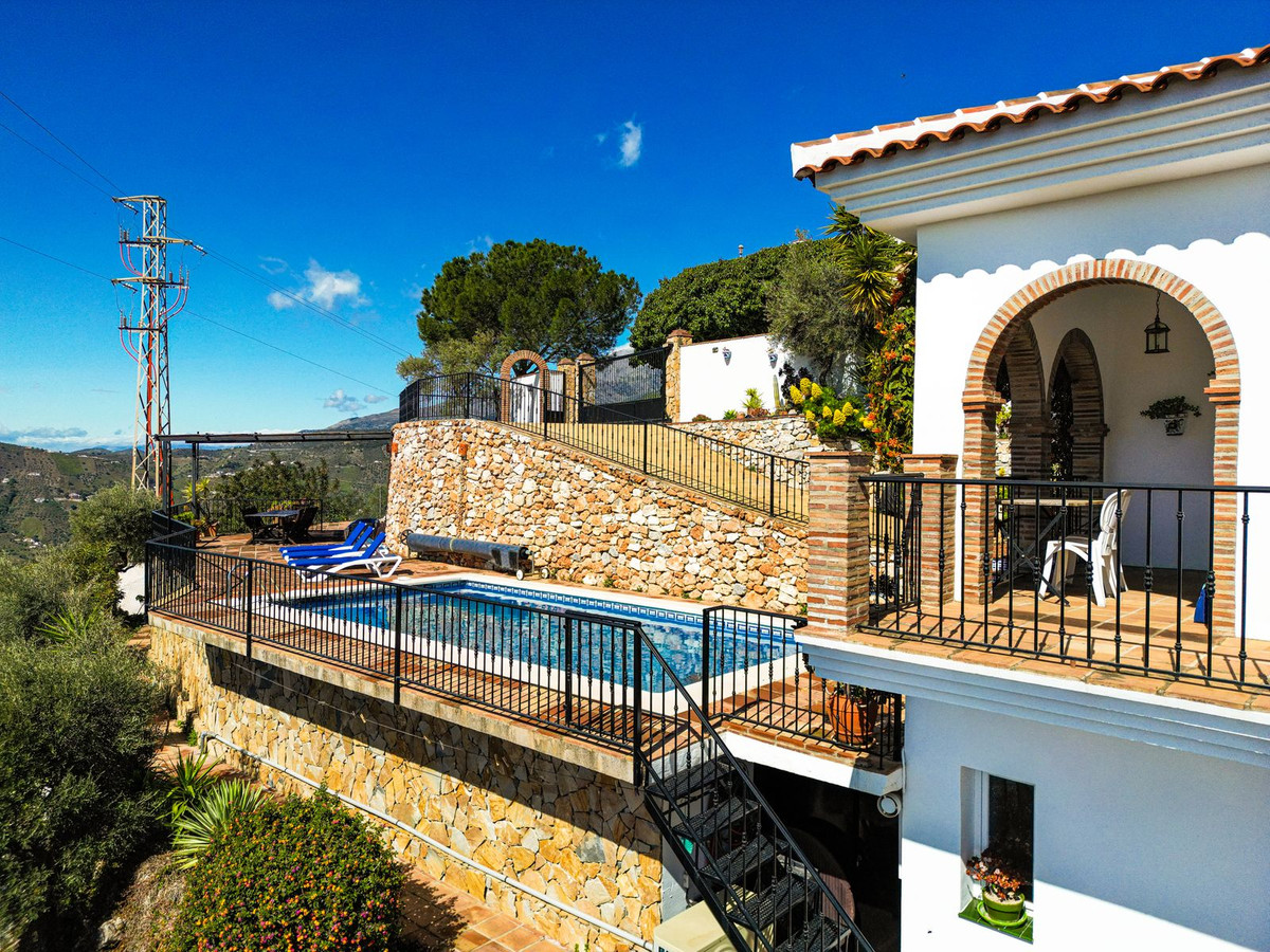 Huis te koop in Cómpeta | 5 slaapkamers H5321845