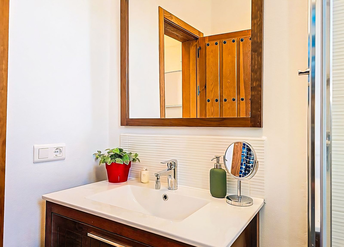 Huis te koop in Cómpeta | 5 slaapkamers H5321845