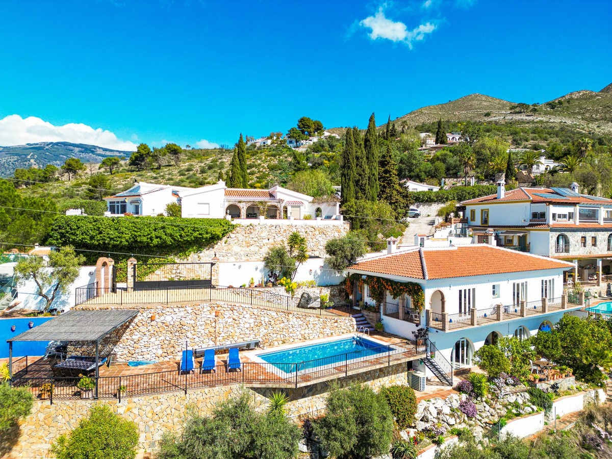 Huis te koop in Cómpeta | 5 slaapkamers H5321845