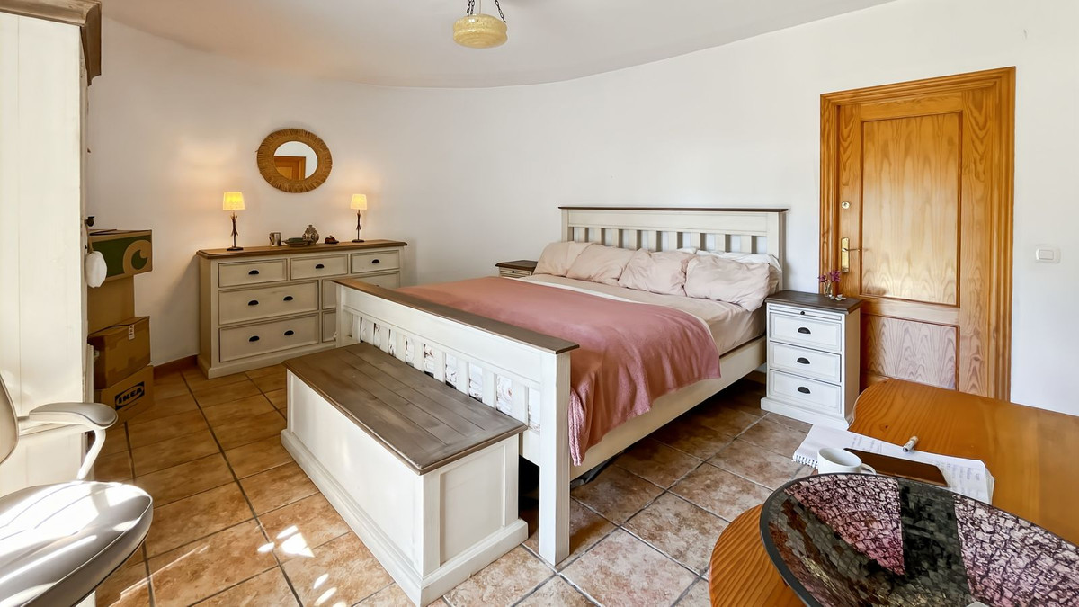 Property main view 25