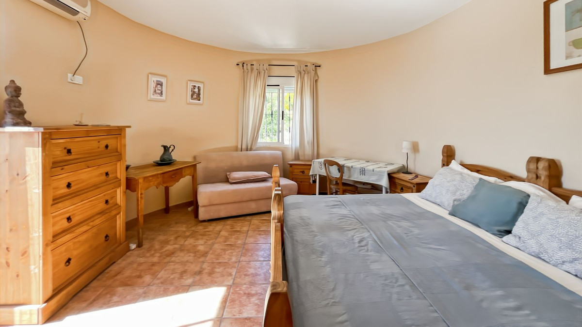 Property main view 39