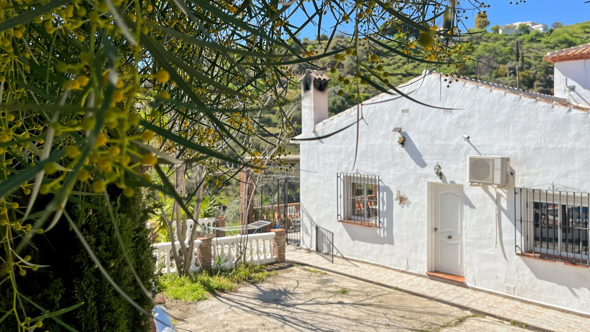 Property main view 46