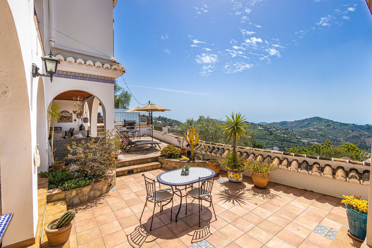 Property main view 12