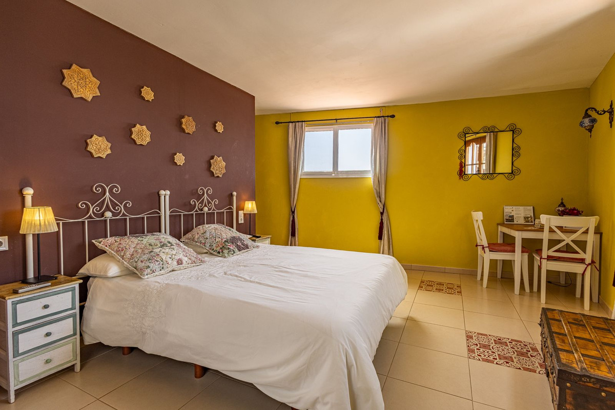 Property main view 76