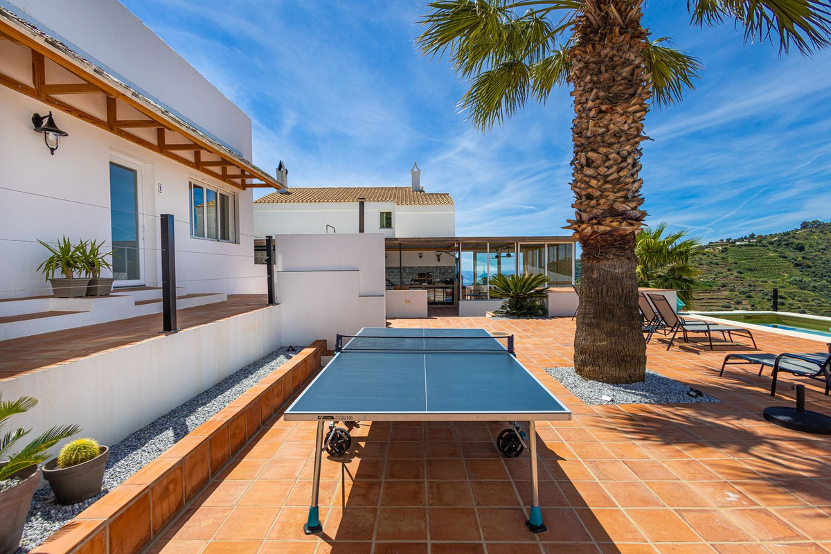 Huis te koop in Cómpeta | 7 slaapkamers H5361268