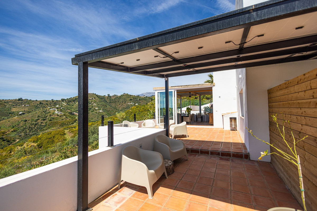 Huis te koop in Cómpeta | 7 slaapkamers H5361268