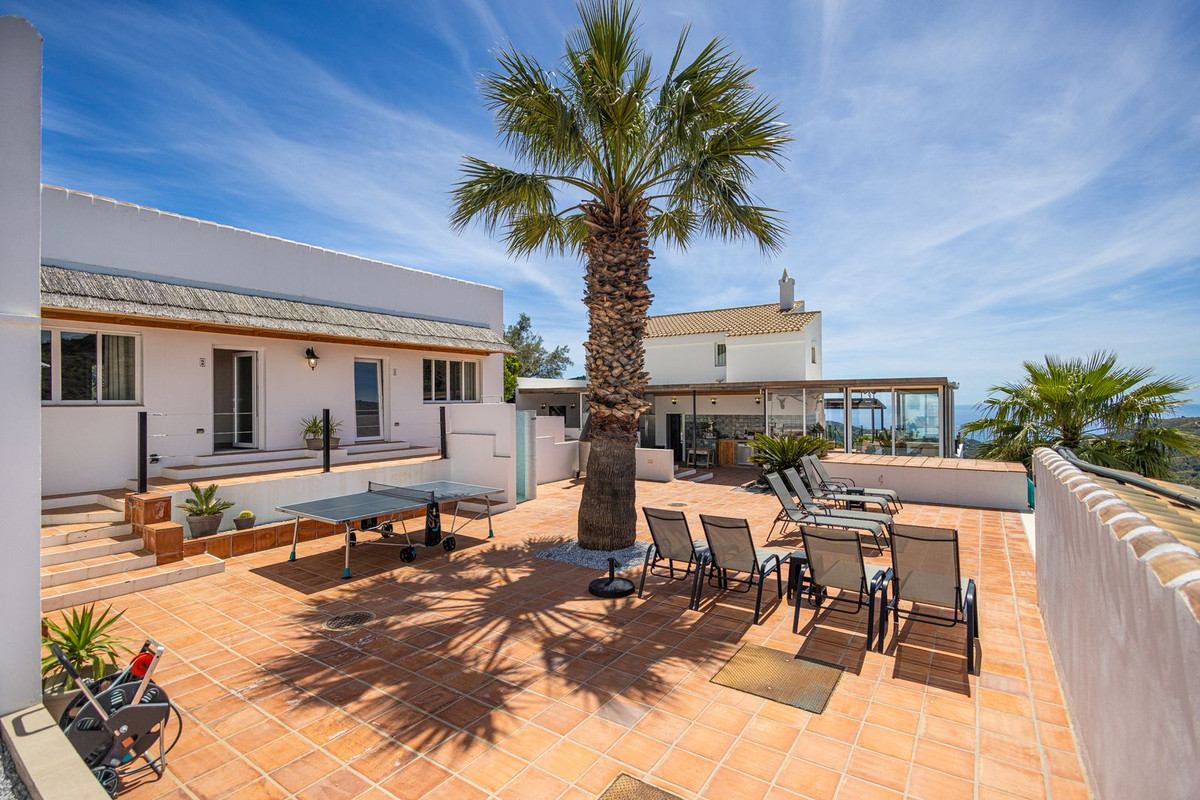 Huis te koop in Cómpeta | 7 slaapkamers H5361268