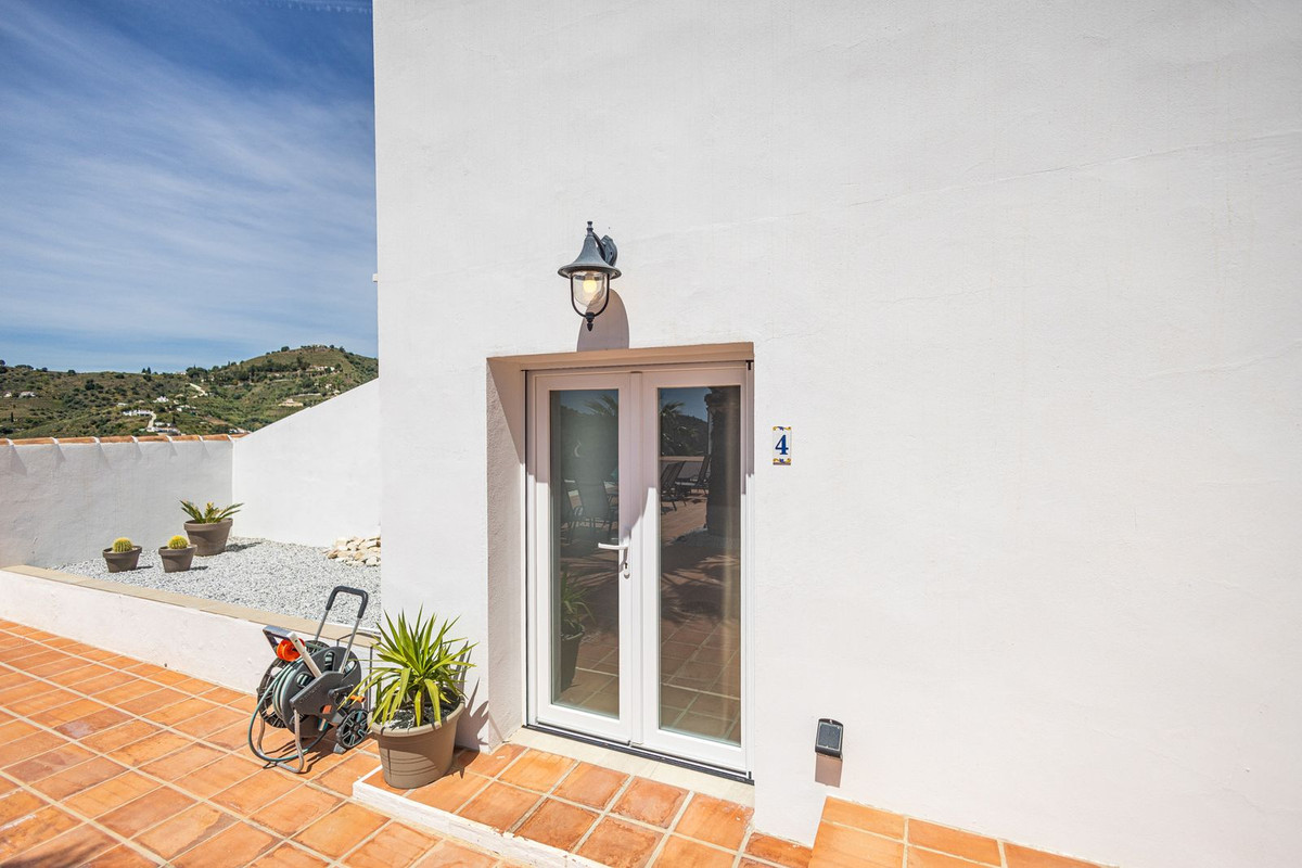Huis te koop in Cómpeta | 7 slaapkamers H5361268
