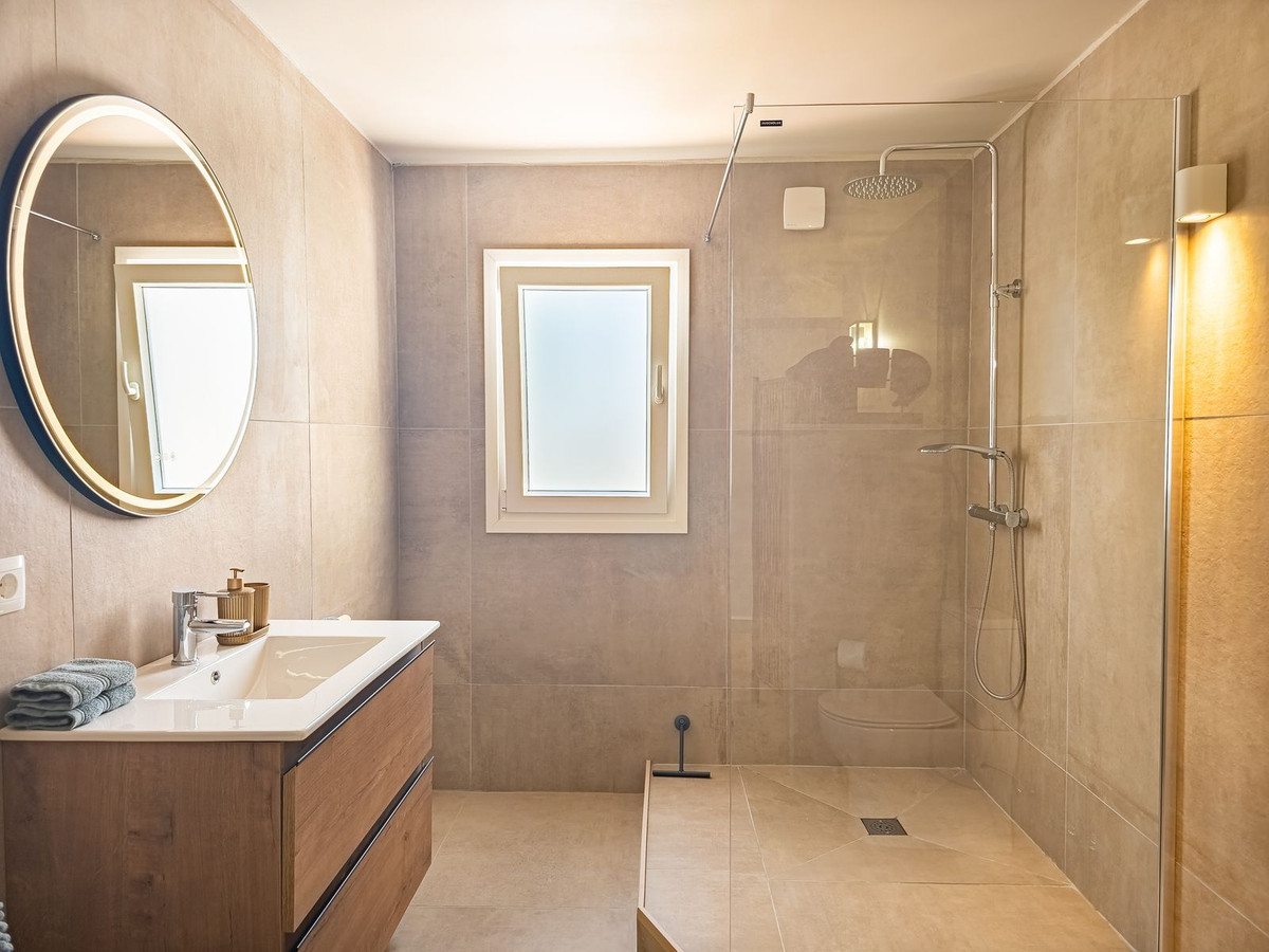 Huis te koop in Cómpeta | 7 slaapkamers H5361268