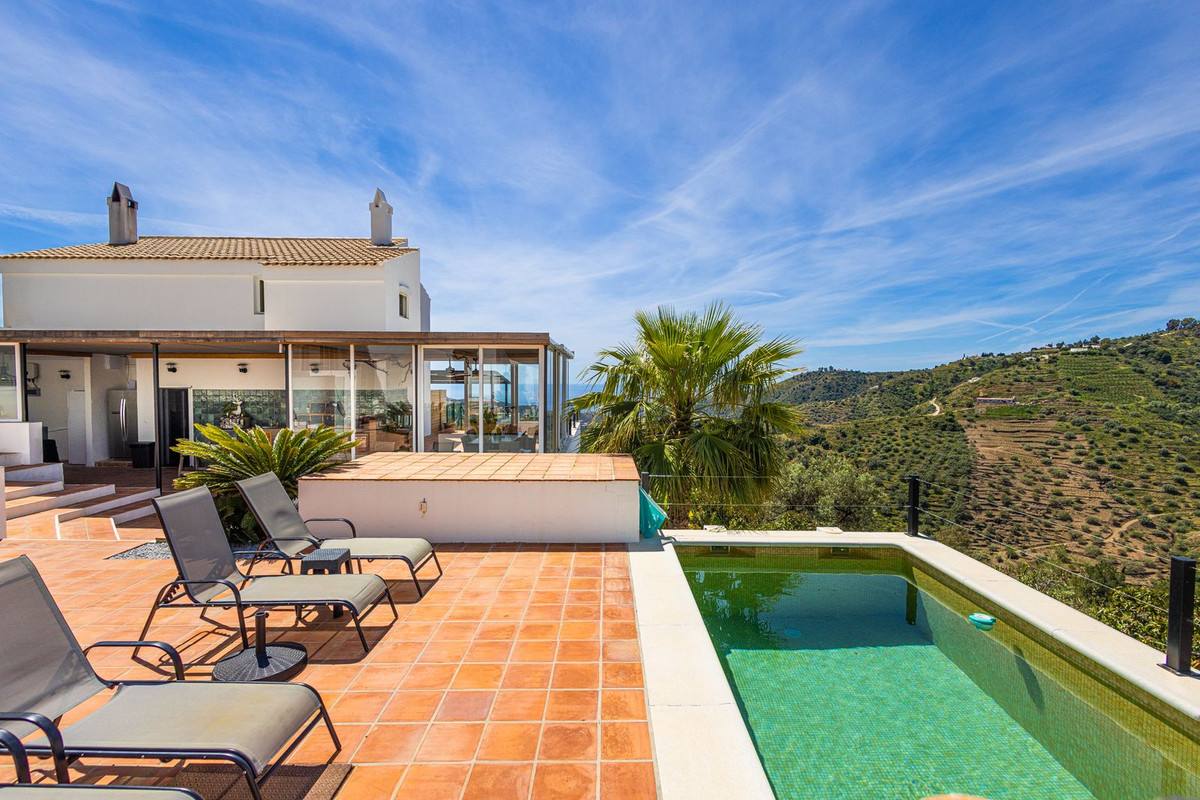 Huis te koop in Cómpeta | 7 slaapkamers H5361268