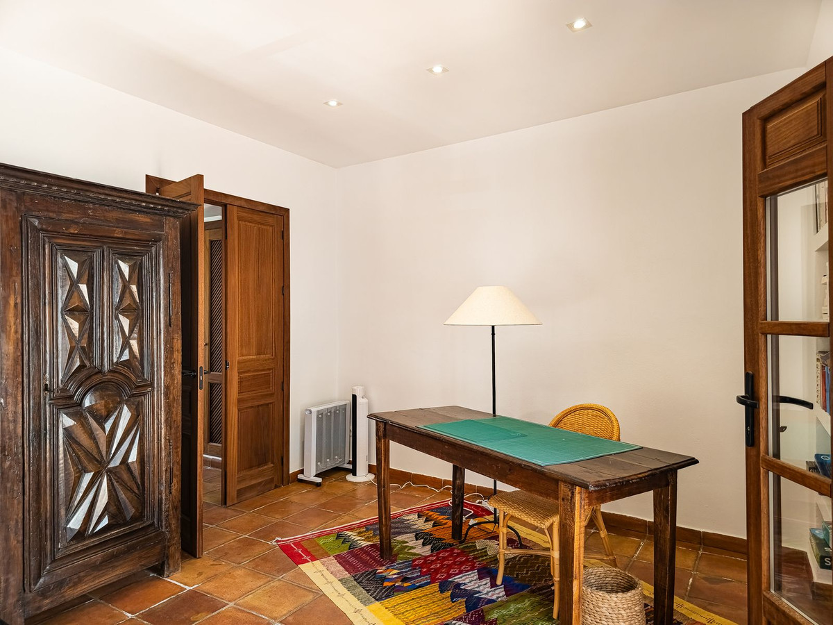 Property main view 38