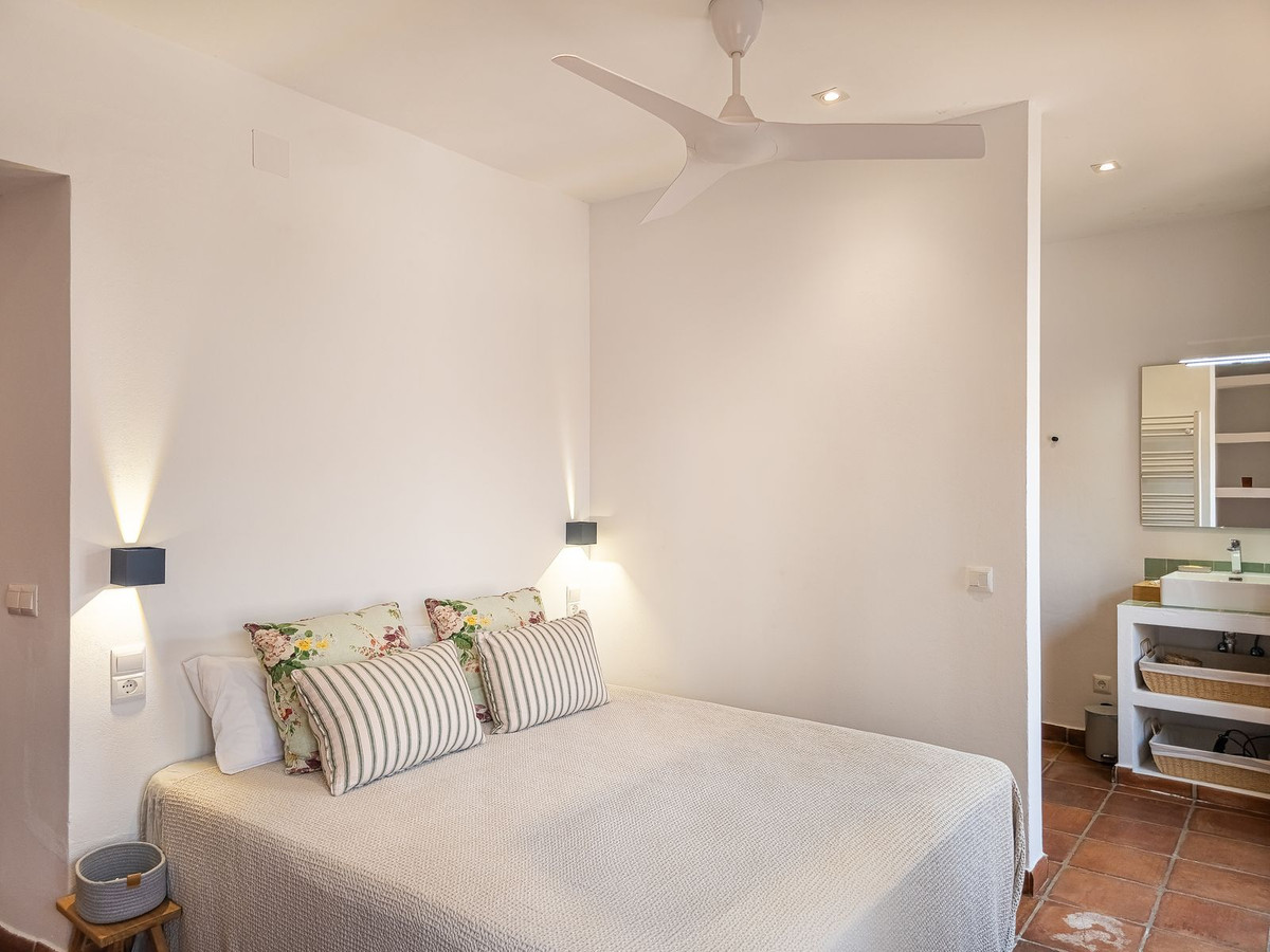 Property main view 40