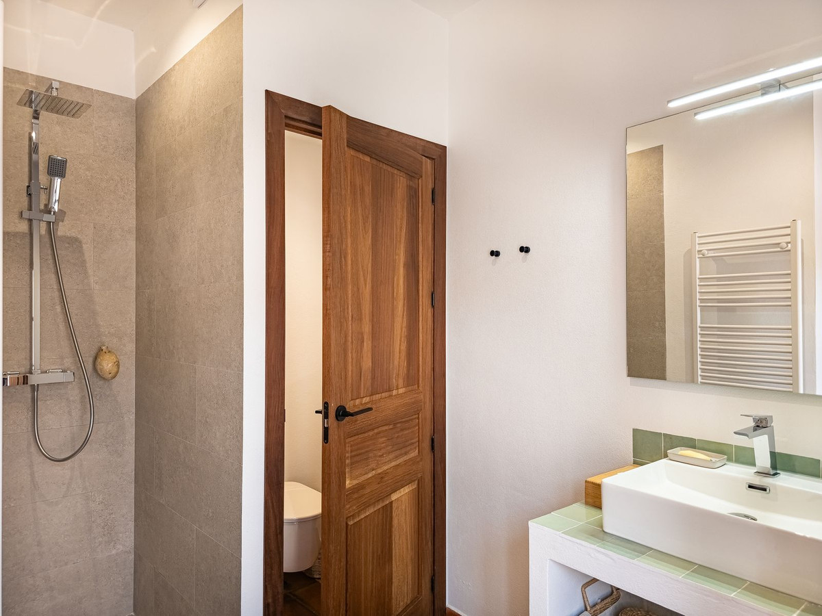 Property main view 42