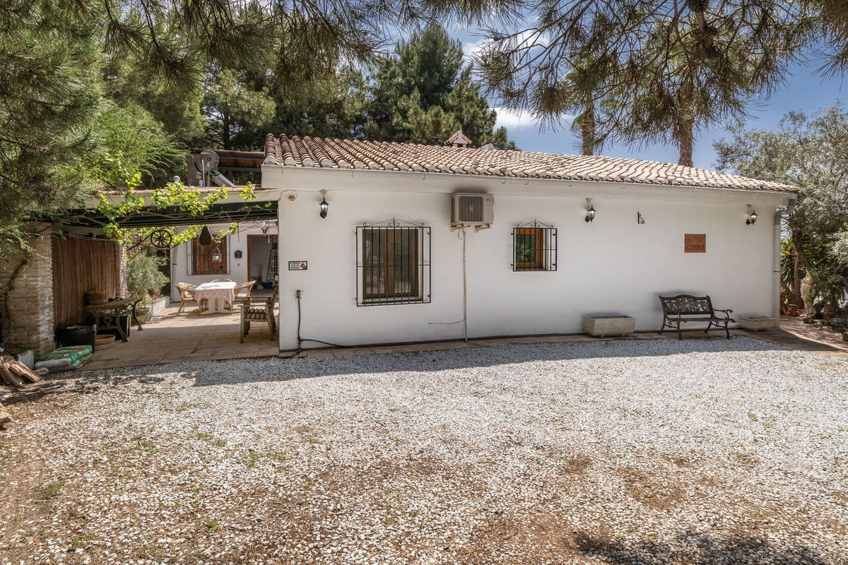 Property main view 40