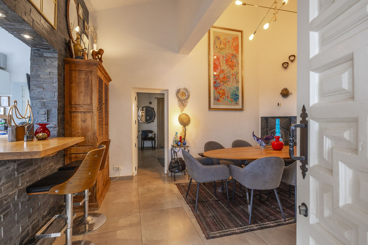 Property main view 64