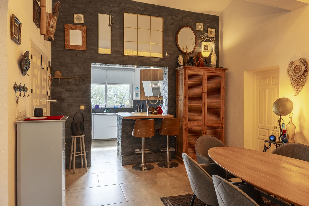 Property main view 65