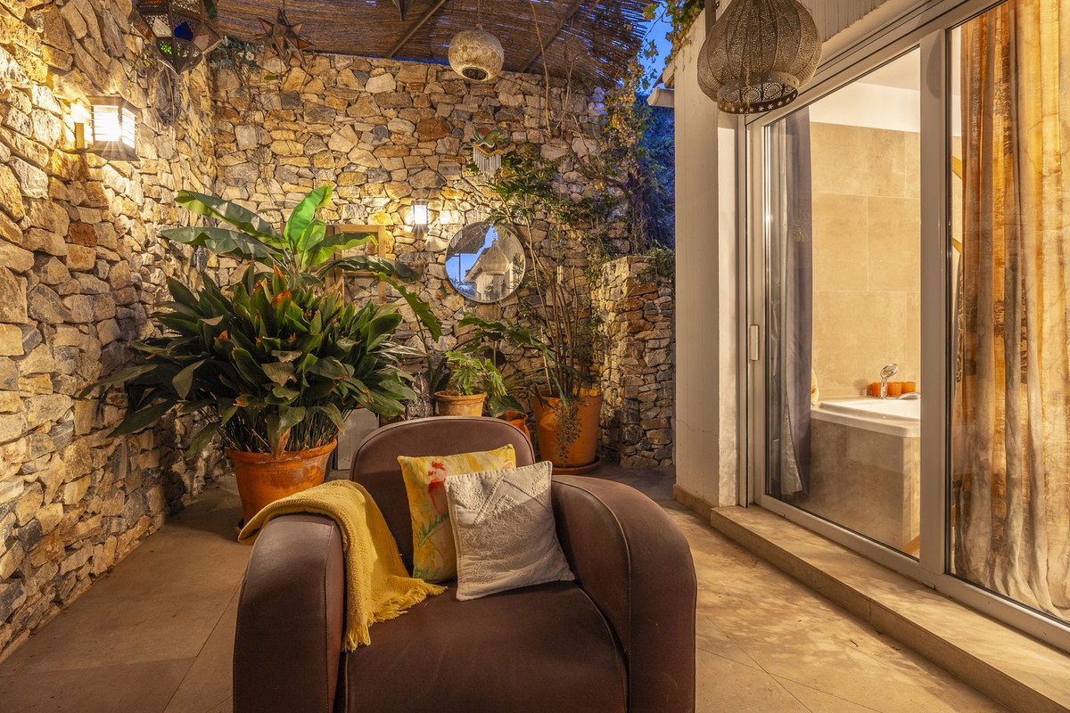 Property main view 72