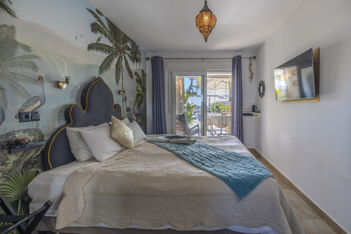 Property main view 90