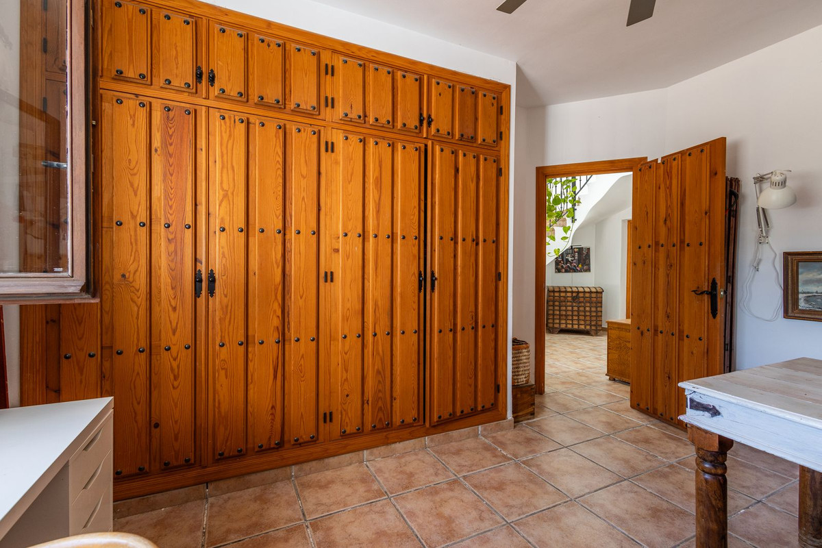 Property main view 30
