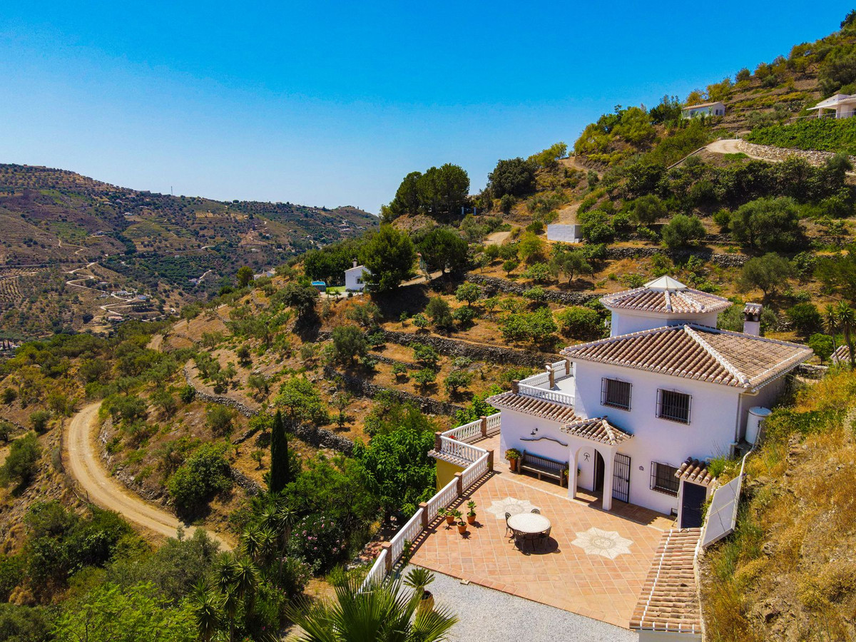 Property main view 4