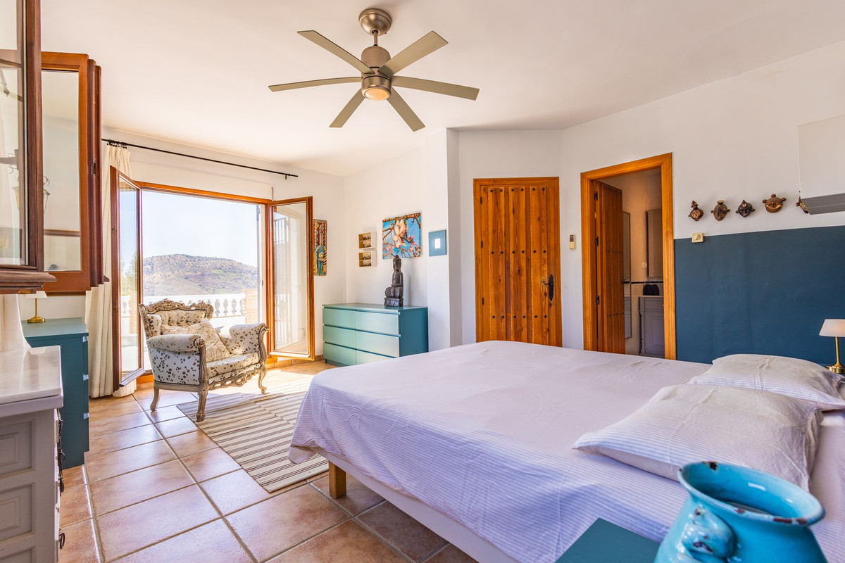Property main view 43
