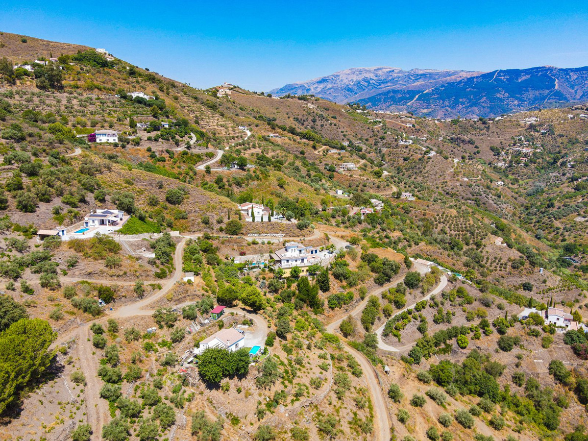 Property main view 80
