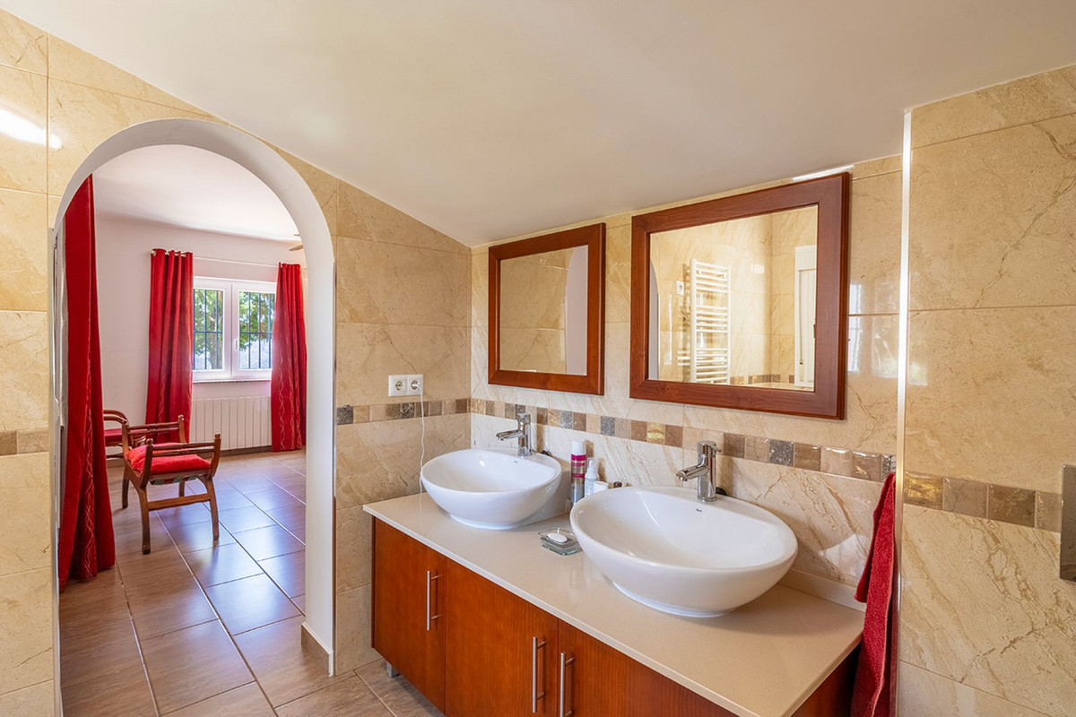 Property main view 43