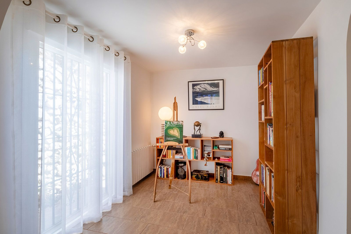 Property main view 46