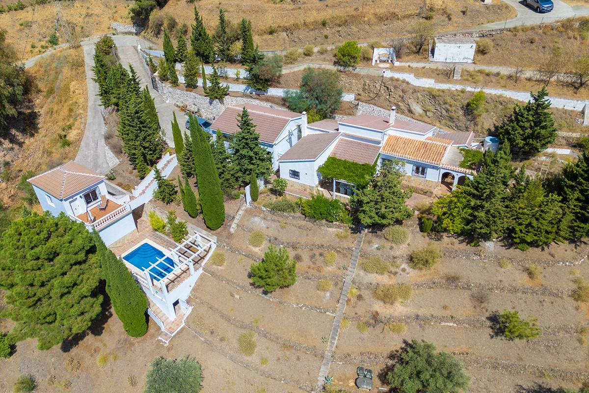 Property main view 63
