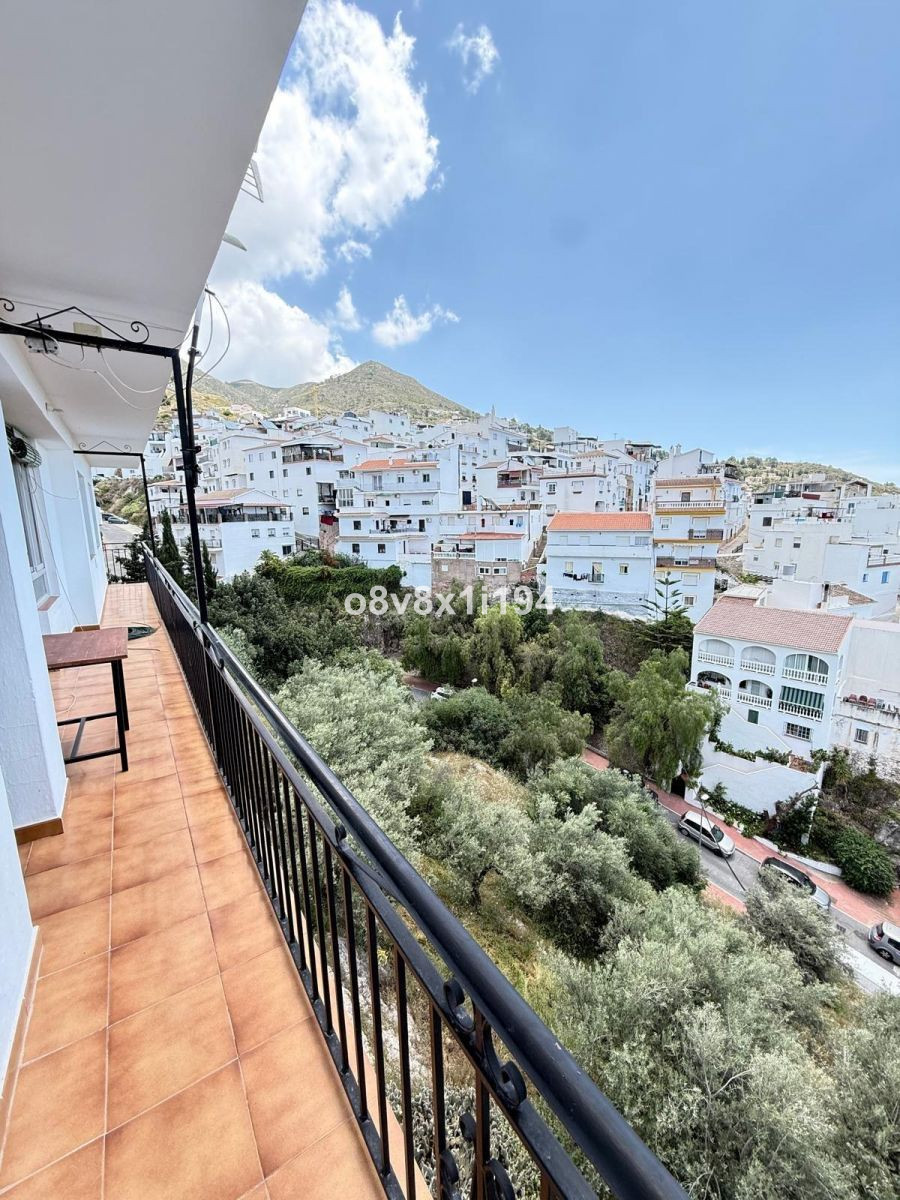 Huis te koop in Cómpeta | 4 slaapkamers H5477659