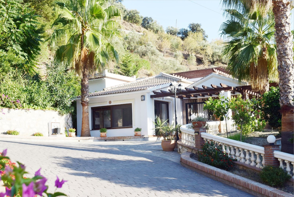 Property main view 45