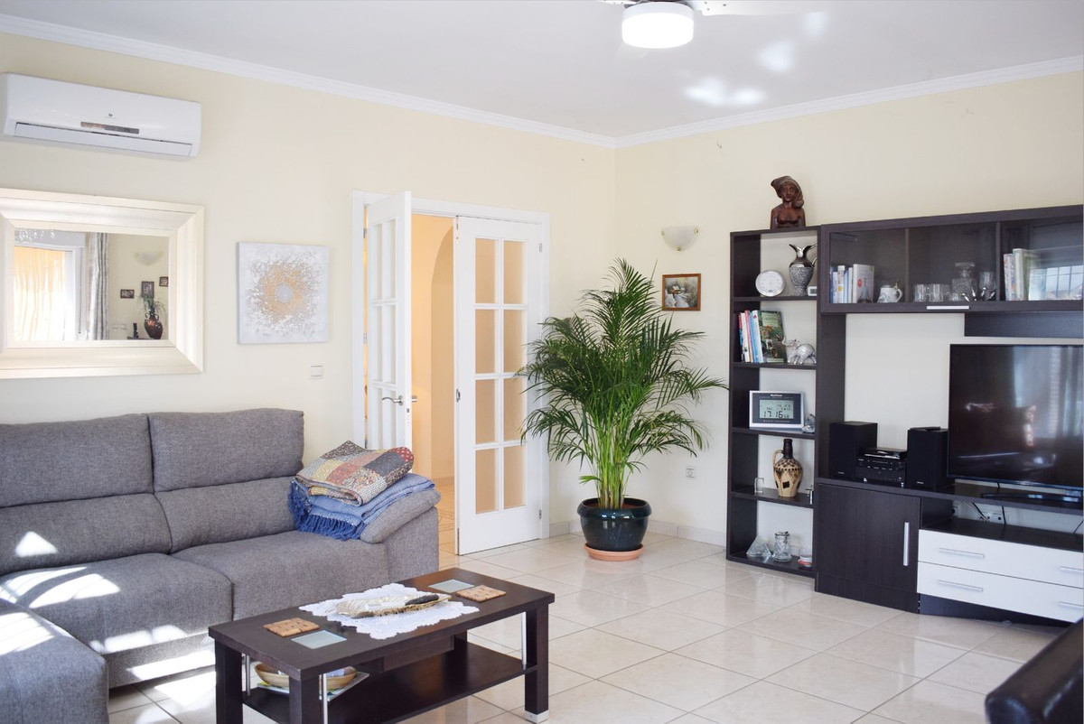 Huis te koop in Cómpeta | 3 slaapkamers H5496982